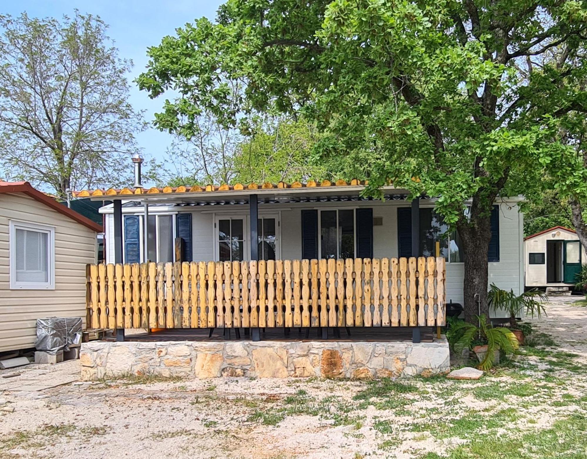 Kamp Slanik Mobile Homes Lovrečica Exteriér fotografie